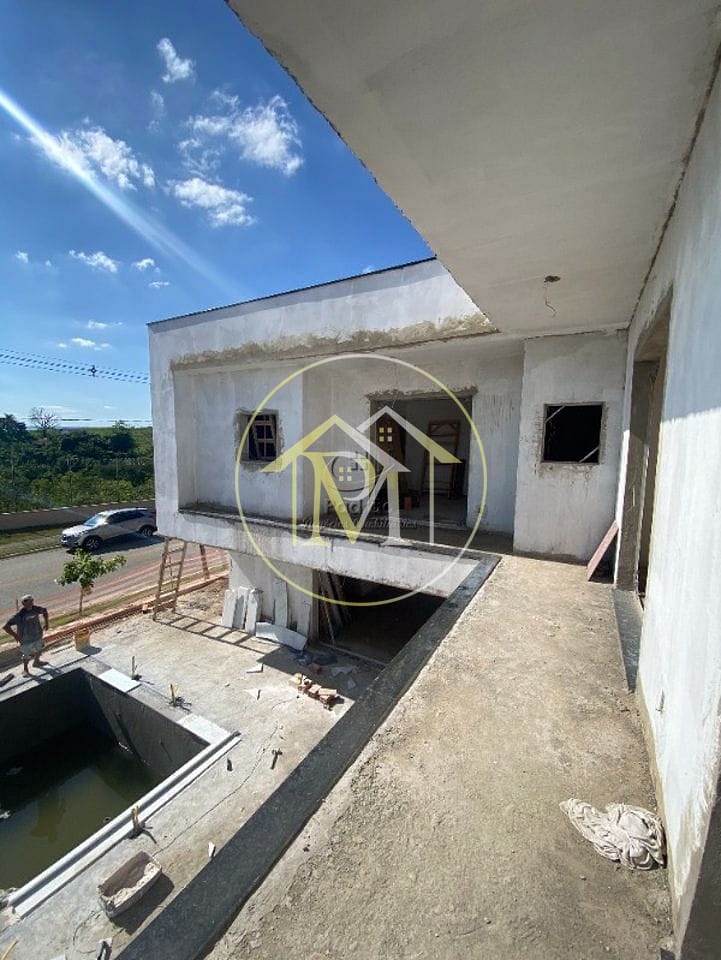Casa à venda com 3 quartos, 405m² - Foto 4