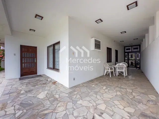Casa para alugar, no bairro Centro em Itajaí