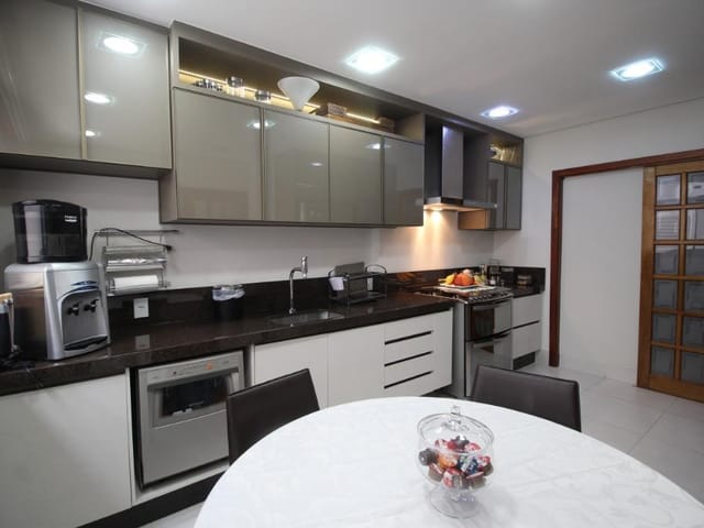 Foto do Casa - Casa à venda 4 Quartos, 3 Suites, 4 Vagas, 450M², Pinheirinho, Itajubá - MG | MOHALLEM e LOPES CORRETAGEM E ADMINISTRACAO DE IMOVEIS LTDA