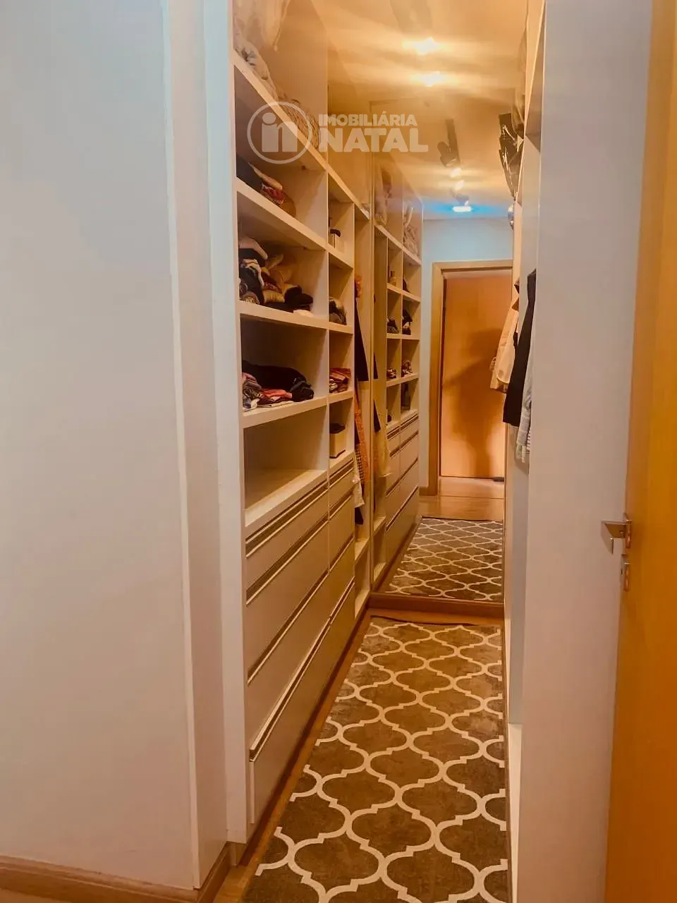 Casa, 3 quartos, 236 m² - Foto 9