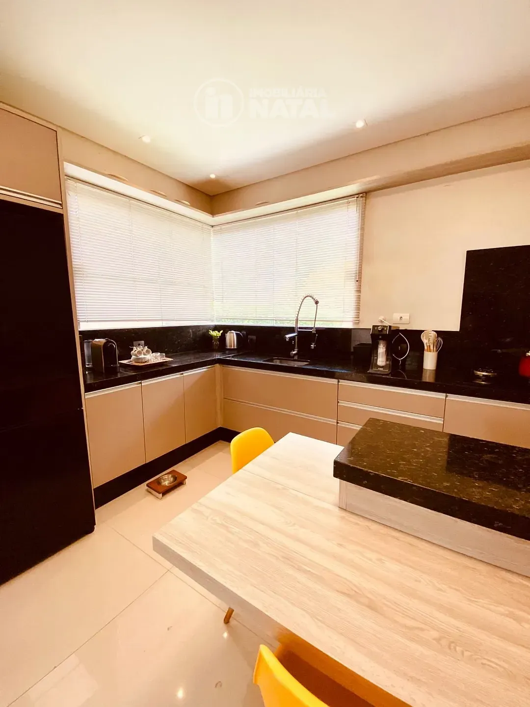 Casa, 3 quartos, 236 m² - Foto 4