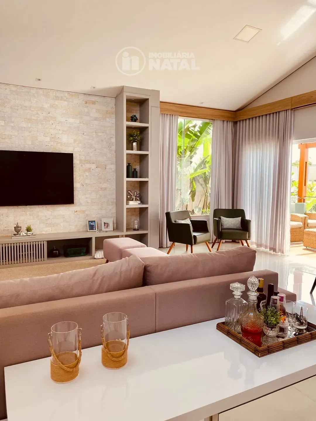 Casa, 3 quartos, 236 m² - Foto 2