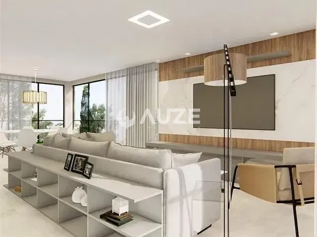 Casa com 266m², à venda, no bairro São Lourenço em Curitiba