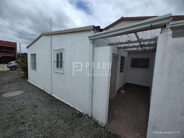 Casa com 150m² 3 quartos e 1 banheiro, à venda, no bairro Três Vendas em Pelotas