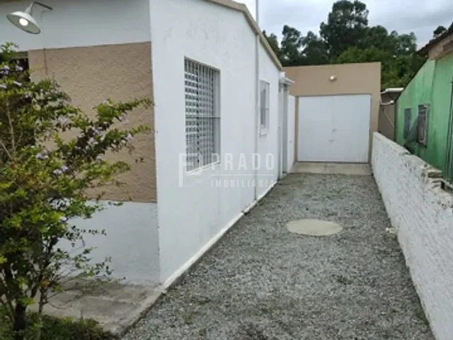 Casa com 150m² 3 quartos e 1 banheiro, à venda, no bairro Três Vendas em Pelotas