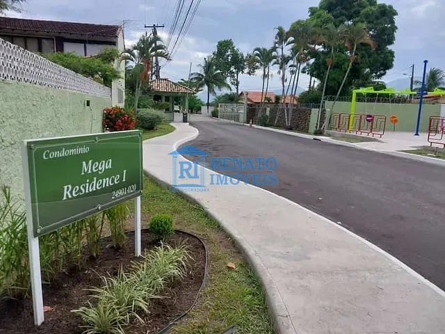 Casa com 360m² 5 quartos e 2 banheiros, para alugar, no bairro Centro em Maricá