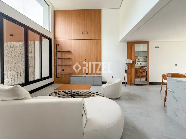 Casa com 273m² 3 quartos e 3 banheiros, à venda, no bairro Hamburgo  Velho em Novo Hamburgo