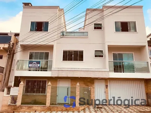 Casa com 350m² 5 quartos e 5 banheiros, à venda, no bairro Nações em Balneário Camboriú