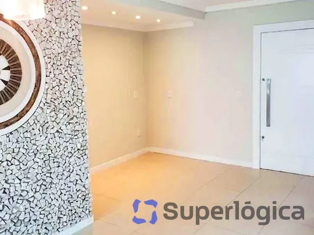 Casa com 350m² 5 quartos e 5 banheiros, à venda, no bairro Nações em Balneário Camboriú