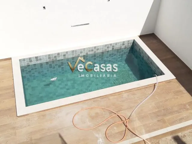 Casa com 260m² 4 quartos e 5 banheiros, à venda, no bairro Costazul em Rio das Ostras