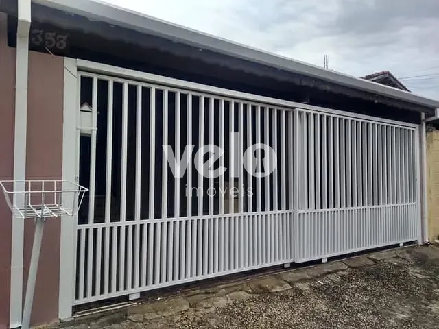 Casa com 160m² 2 quartos e 2 banheiros, à venda, no bairro Parque São Luís em Taubaté