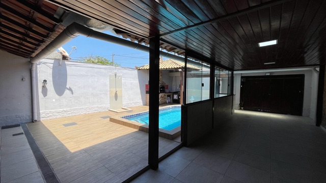 Casa com 360m² 5 quartos e 5 banheiros, à venda, no bairro Parque Burle em Cabo Frio