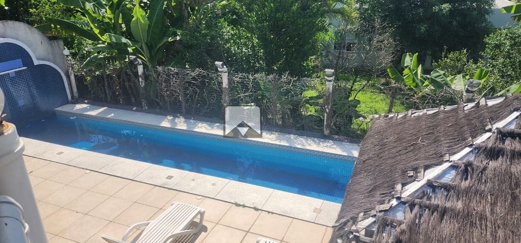 Casa à venda com 3 quartos, 450m² - Foto 30