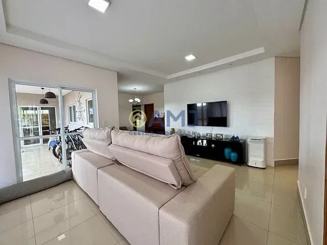 Casa, 4 quartos, 240 m² - Foto 2