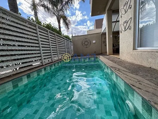 Casa, 4 quartos, 240 m² - Foto 22