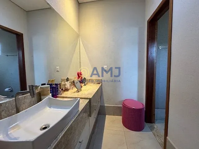 Casa, 4 quartos, 240 m² - Foto 28