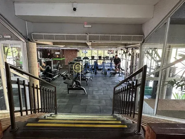 Casa, 4 quartos, 240 m² - Foto 48