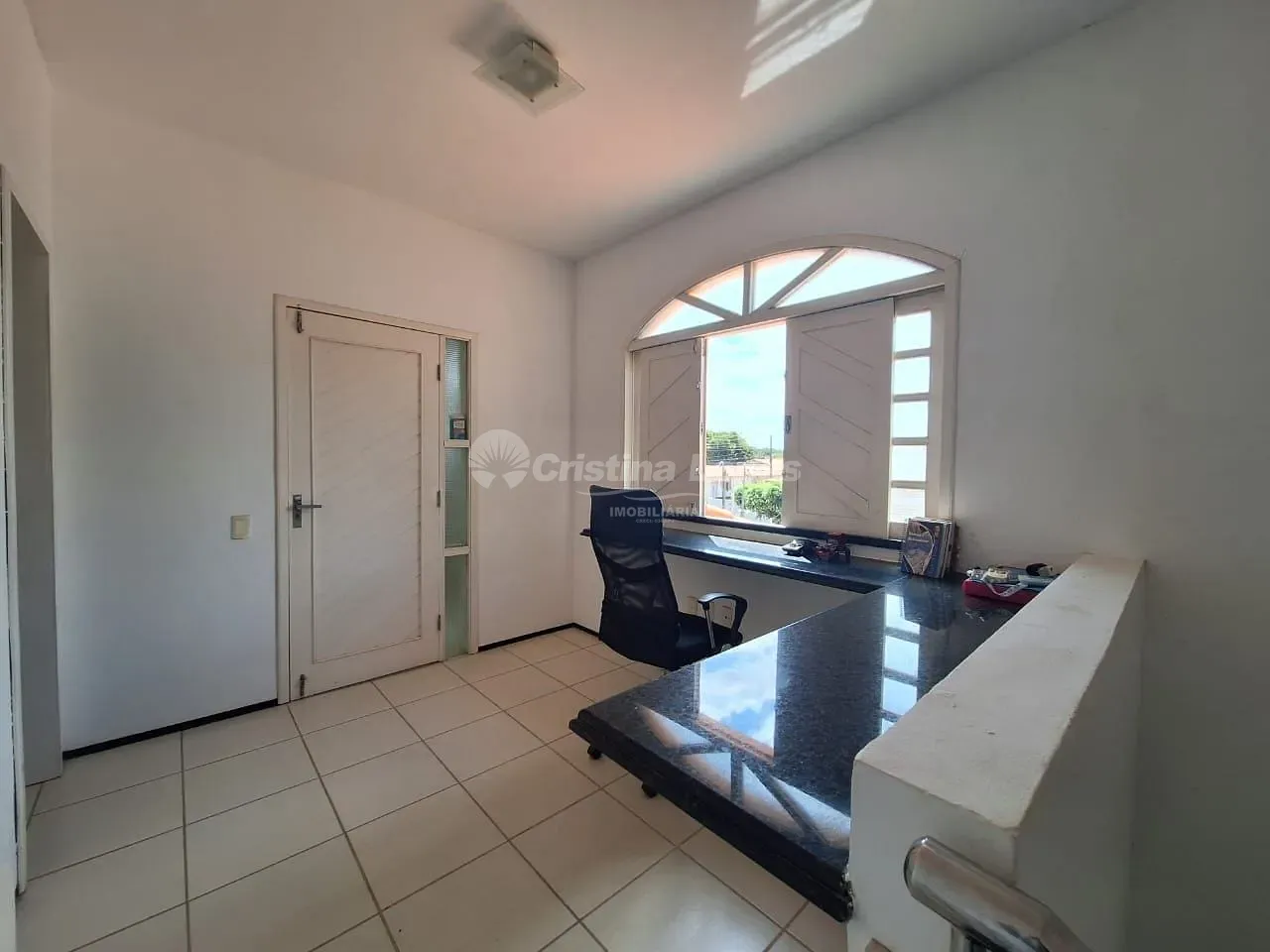 Casa, 4 quartos, 350 m² - Foto 9