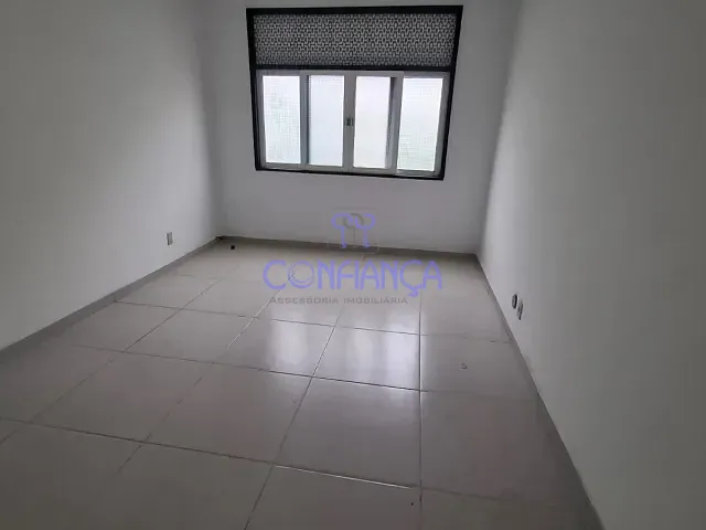 Casa com 70m² 2 quartos e 1 banheiro, para alugar, no bairro Campo Grande em Rio de Janeiro