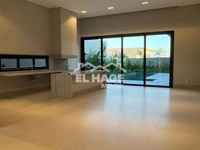 Casa com 720m² 4 quartos e 6 banheiros, à venda, no bairro Jardim Itália em Cuiabá