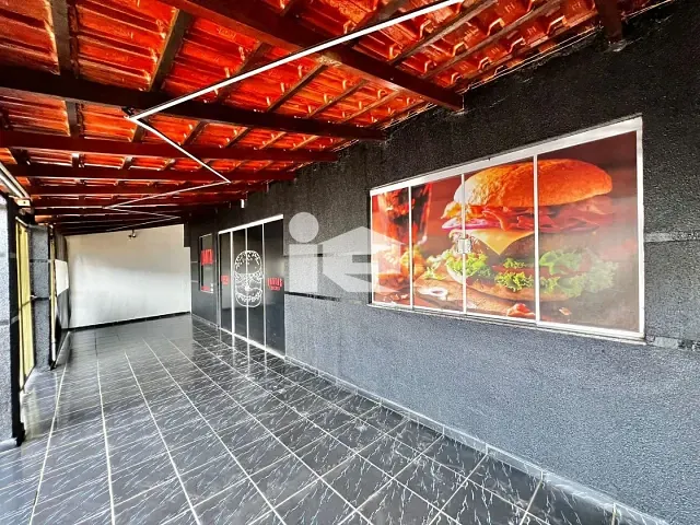 Casa com 180m² 2 quartos e 1 banheiro, à venda, no bairro Jardim Novo Horizonte em Rolândia