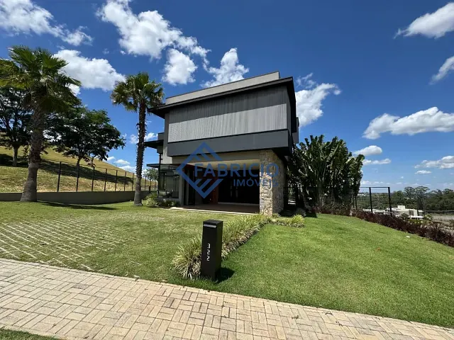 Casa com 800m² 4 quartos e 6 banheiros, à venda, no bairro Monte Alegre em Vinhedo