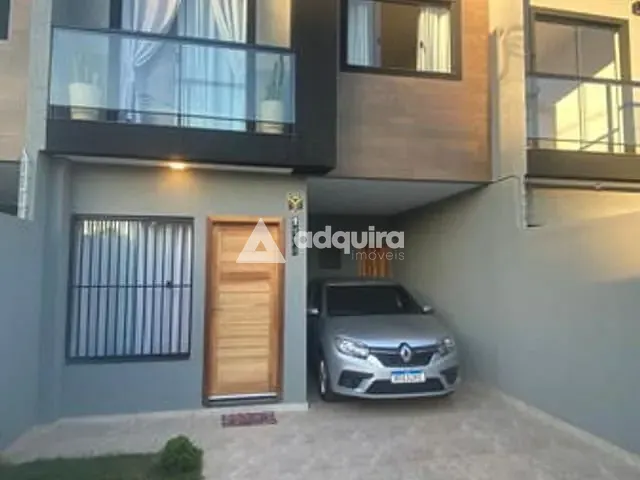 Sobrado com 110m² 3 quartos e 3 banheiros, à venda, no bairro Uvaranas em Ponta Grossa