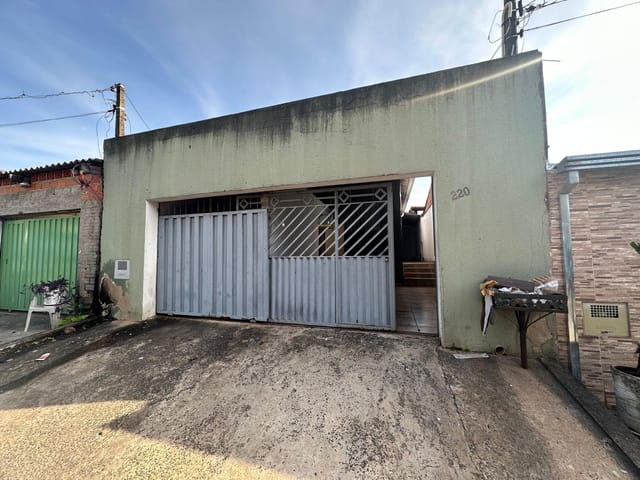 Casa com 91m² 2 quartos e 1 banheiro, à venda, no bairro Conjunto Habitacional Parque da Floresta em Campinas