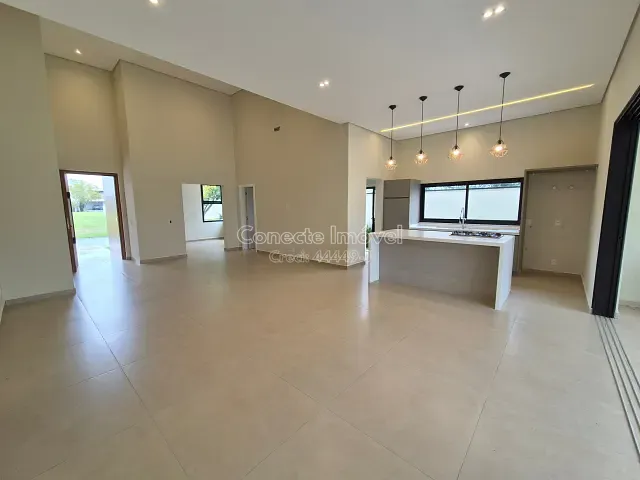 Casa 3 quartos e 4 banheiros, à venda, no bairro Residencial Campo Camanducaia em Jaguariúna
