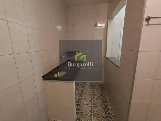 Casa 4 quartos e 3 banheiros, para alugar, no bairro Costa Pinto em Lavras