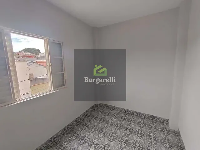 Casa 4 quartos e 3 banheiros, para alugar, no bairro Costa Pinto em Lavras
