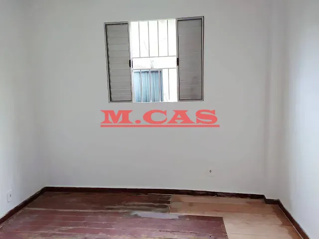 Casa 3 quartos e 2 banheiros, para alugar, no bairro Água Rasa em São Paulo