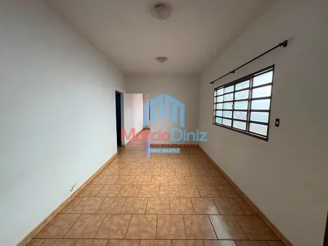 Casa com 250m² 3 quartos e 2 banheiros, à venda, no bairro Jardim Marajoara em Ituverava