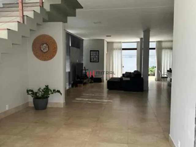 Casa 4 quartos e 6 banheiros, à venda, no bairro Residencial José Lázaro Gouvea em Londrina