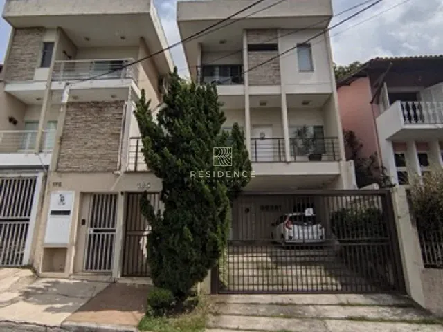 Casa 3 quartos e 4 banheiros, à venda, no bairro Laranjal em Volta Redonda