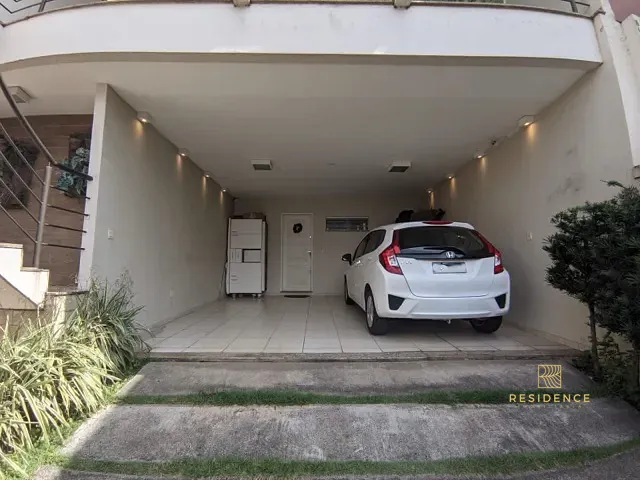 Casa 3 quartos e 4 banheiros, à venda, no bairro Laranjal em Volta Redonda