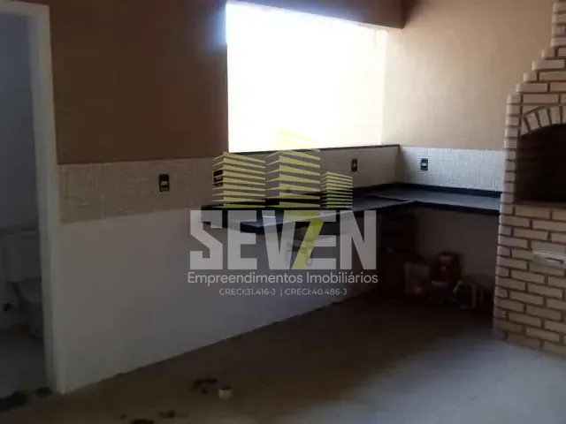 Casa com 263m², à venda, no bairro Vila Pacífico em Bauru