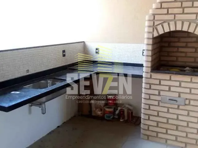 Casa com 263m², à venda, no bairro Vila Pacífico em Bauru