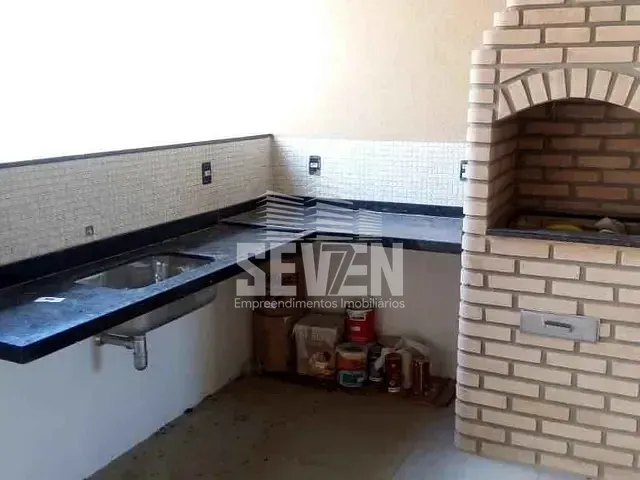 Casa com 263m², à venda, no bairro Vila Pacífico em Bauru