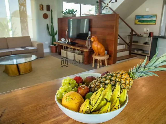 Casa 4 quartos e 5 banheiros, à venda, no bairro Praia de Enseadinha, Serrambi em Ipojuca