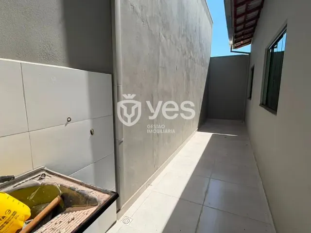 Casa 2 quartos e 1 banheiro, à venda, no bairro Loteamento Dona Adélia em Araxá