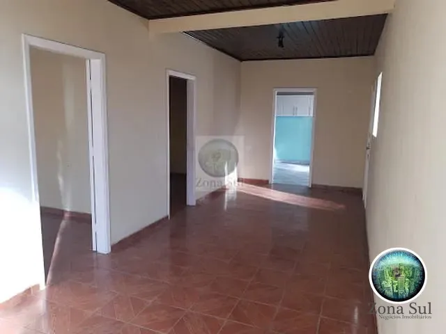 Casa com 227m² 3 quartos e 1 banheiro, à venda, no bairro Vila Albertina em Votorantim