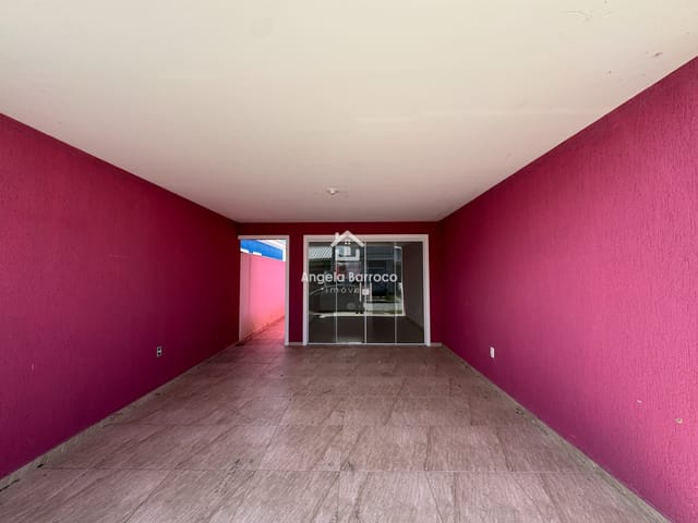 Casa com 216m² 3 quartos e 1 banheiro, à venda, no bairro Cajueiros (Itaipuaçu) em Maricá