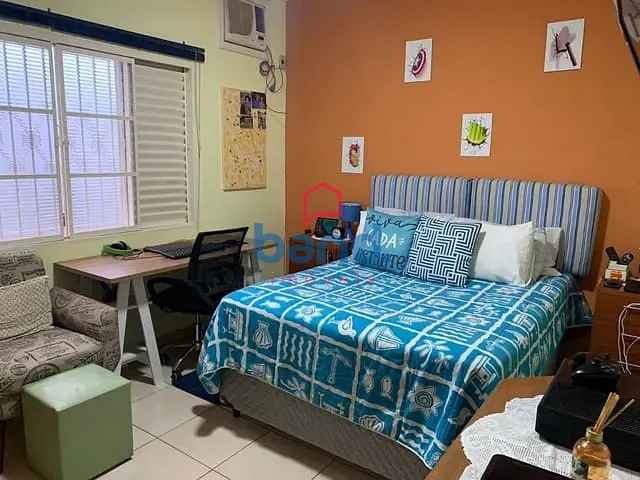 Casa com 445m² 3 quartos e 4 banheiros, à venda, no bairro Vila Alcala em Porto Feliz