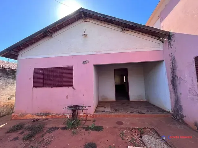 Casa 3 quartos e 2 banheiros, à venda, no bairro Santos Dumont em Três Lagoas