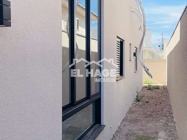 Casa com 250m² 3 quartos e 2 banheiros, à venda, no bairro Loteamento Salvador Costa Marques em Cuiabá