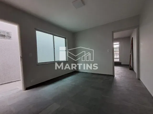 Casa com 125m² 4 quartos e 3 banheiros, à venda, no bairro Vila Pirajussara em São Paulo