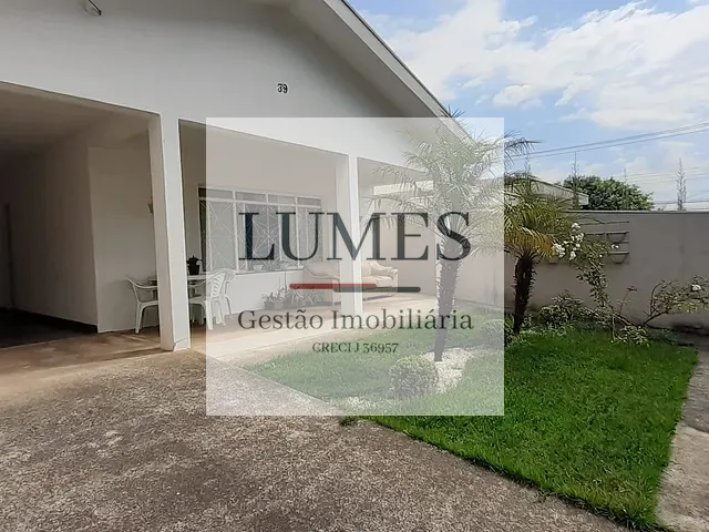 Casa 4 quartos e 3 banheiros, à venda, no bairro Vila Louricilda em Americana