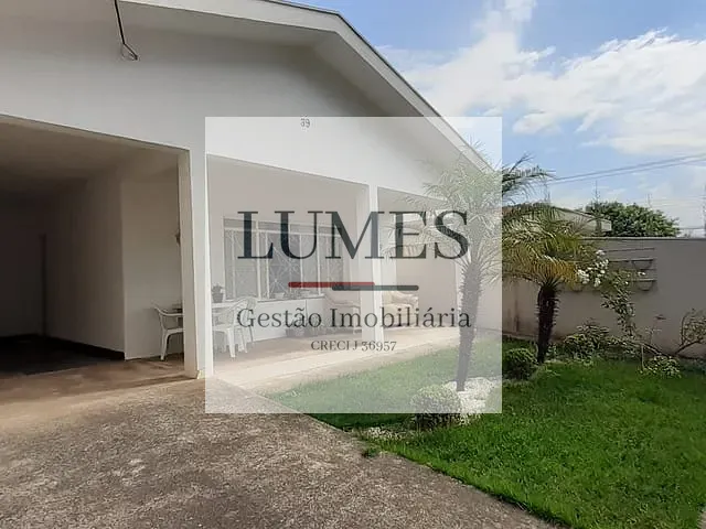 Casa 4 quartos e 3 banheiros, à venda, no bairro Vila Louricilda em Americana