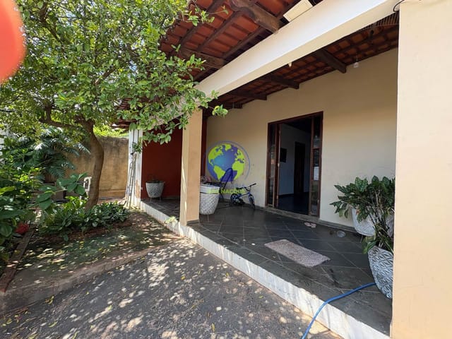 Casa com 194m² 3 quartos e 3 banheiros, à venda, no bairro Jardim Vitória em Cuiabá